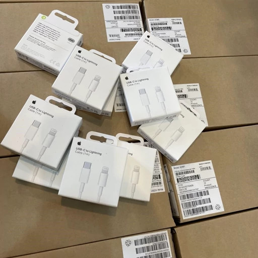 کابل شارژر اورجینال Type C به Lightning مدل M1 (صددرصد اورجینال اپ استوری)